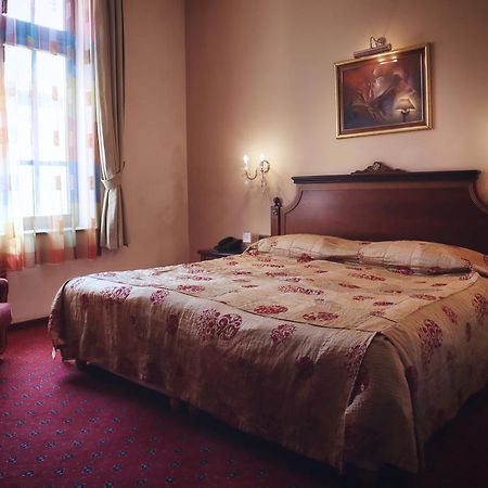 Hotel Millenium Bitola Esterno foto
