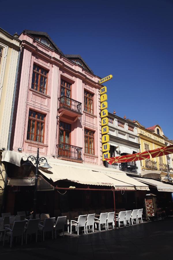 Hotel Millenium Bitola Esterno foto