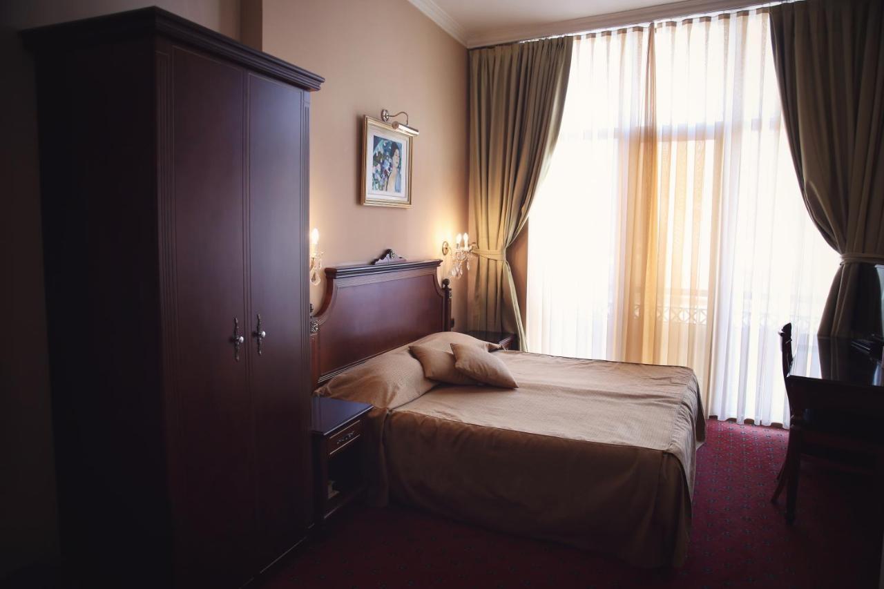 Hotel Millenium Bitola Esterno foto