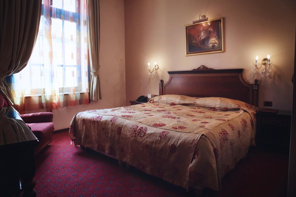 Hotel Millenium Bitola Esterno foto